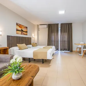 Puerta Del Sur Апартаменты
