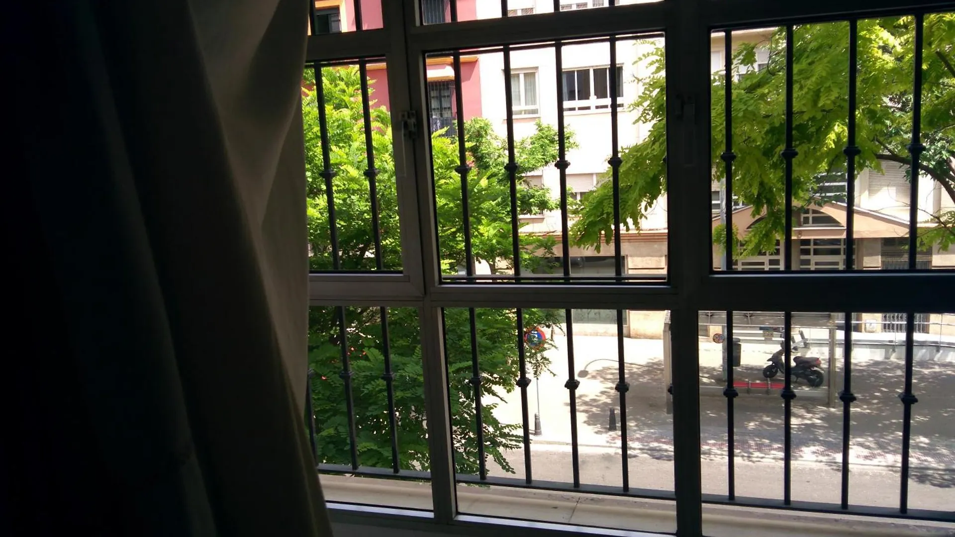 Piso Para 6 Junto Al Acueducto. A Pasos Del Centro Seville Apartment